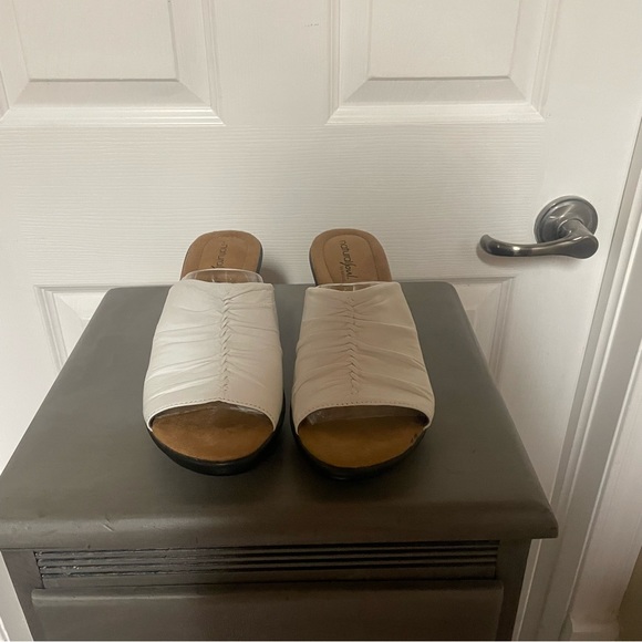 Women sandals - Picture 2 of 8